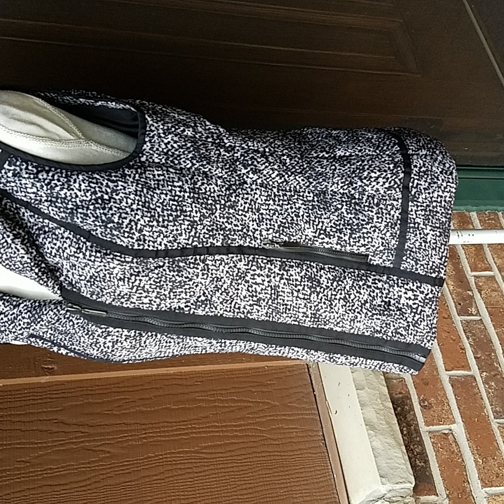 Laura Ashley vest - Picture 4 of 8